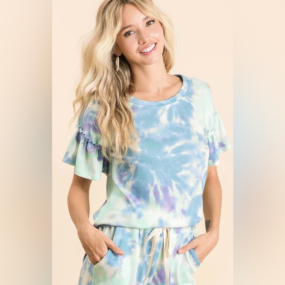 BiBi Pants - BiBi Tie-Dye Athletic Shorts in Blue and Purple